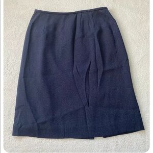 VTG Tahari Classics Knee Length Straight Pencil Skirt Blue Size 6 USA Made